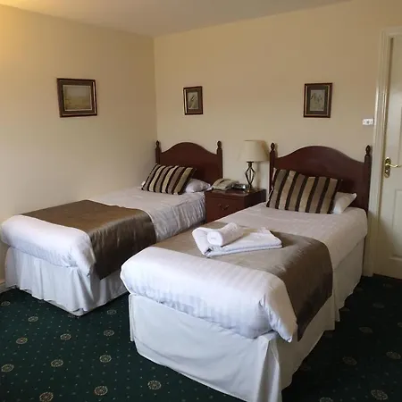 Rusland Pool Hotel