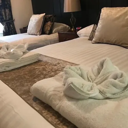 Rusland Pool Otel 3*