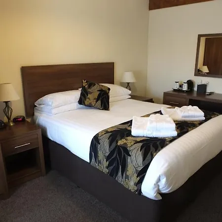 Otel Rusland Pool 3*