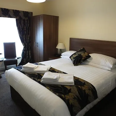 Rusland Pool Hotel Bouth