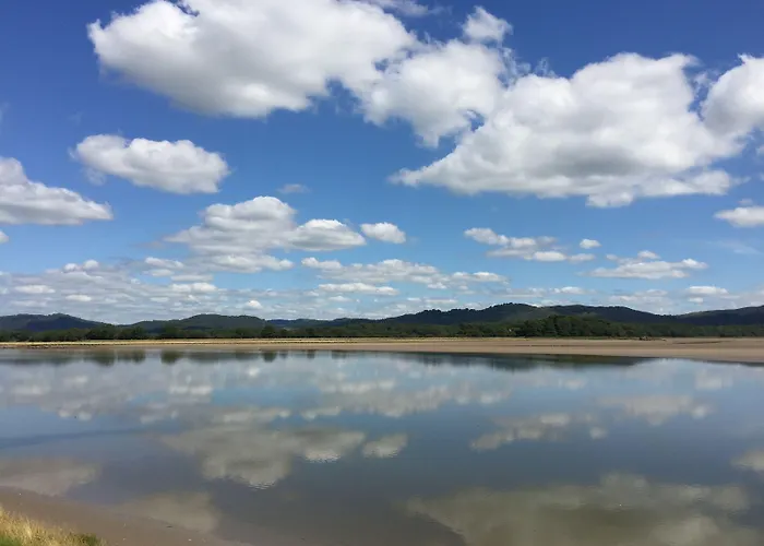 Rusland Pool Hotel Bouth